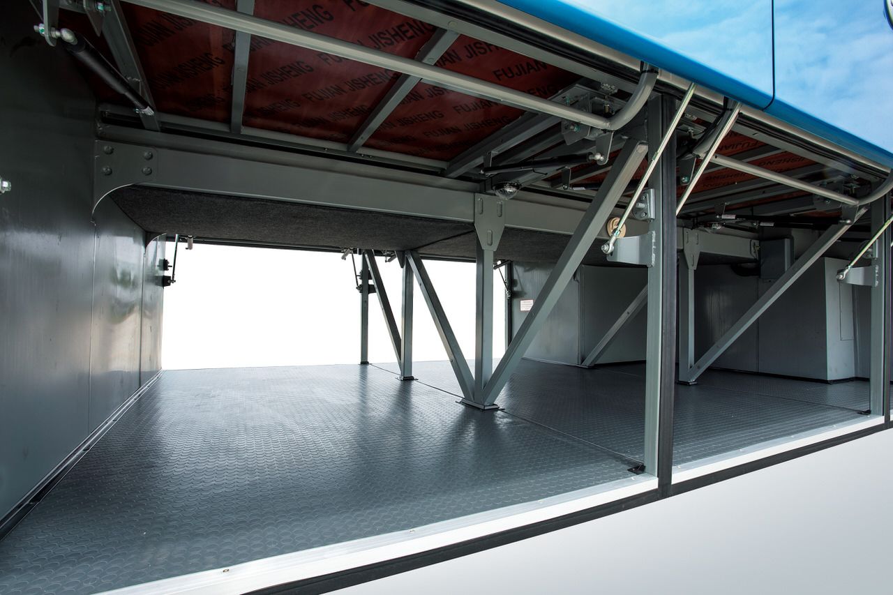 Luxury Coach Rear Luggage Compartment