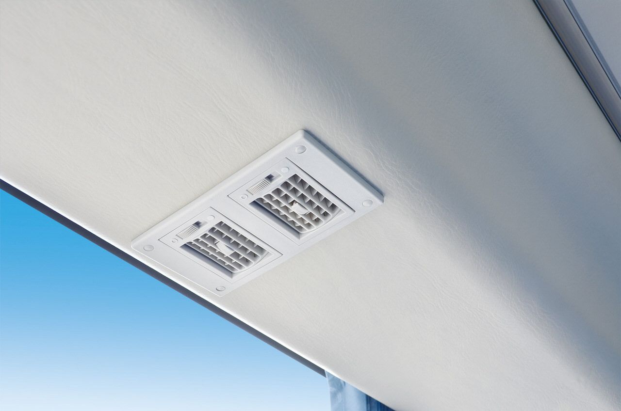 King Long Bus with Roof Mounted AC