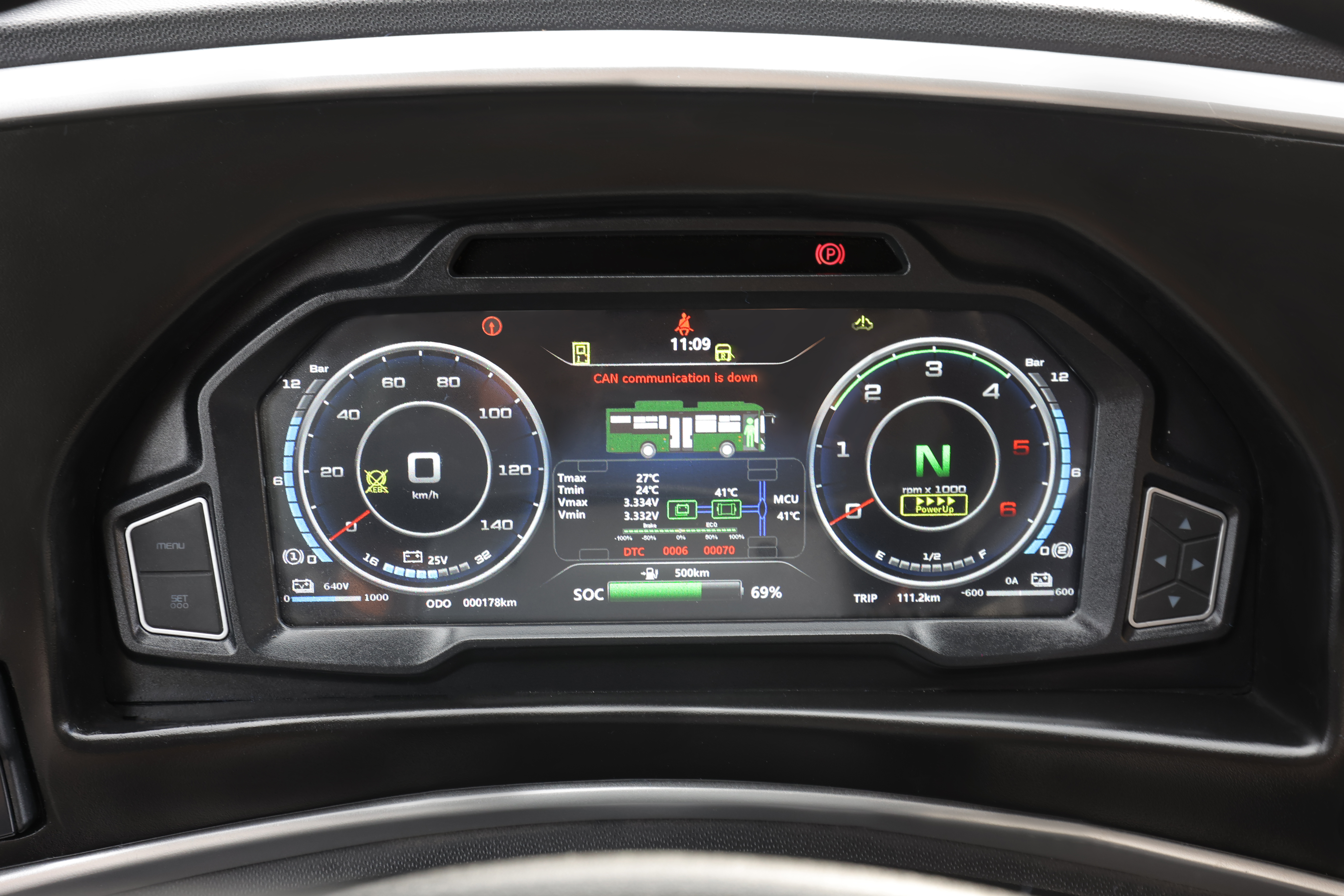 King Long Bus with Roof Mounted AC